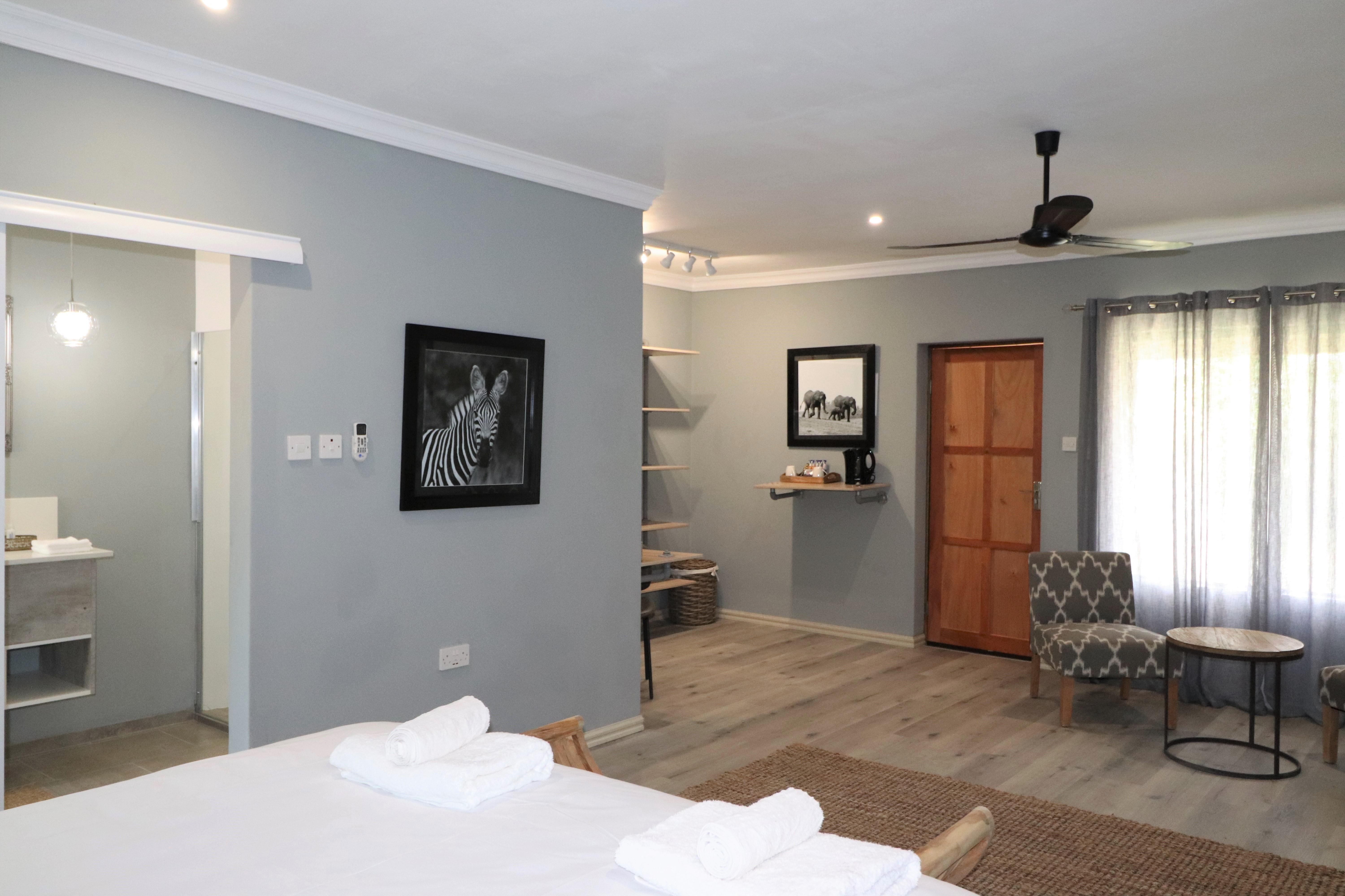 River View Lodge คาซาเนอ ภายนอก รูปภาพ