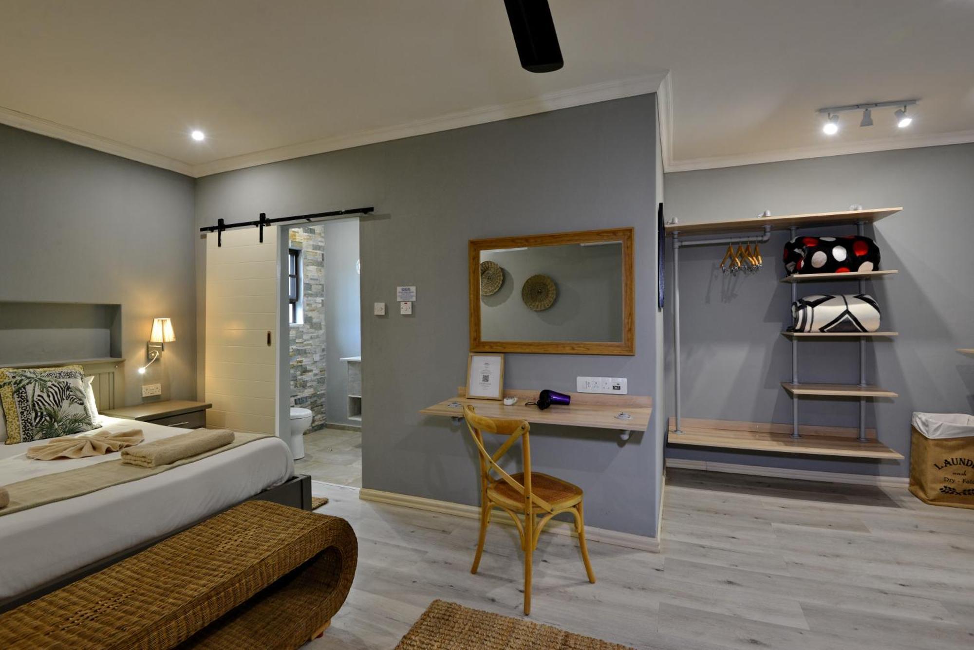 River View Lodge คาซาเนอ ภายนอก รูปภาพ