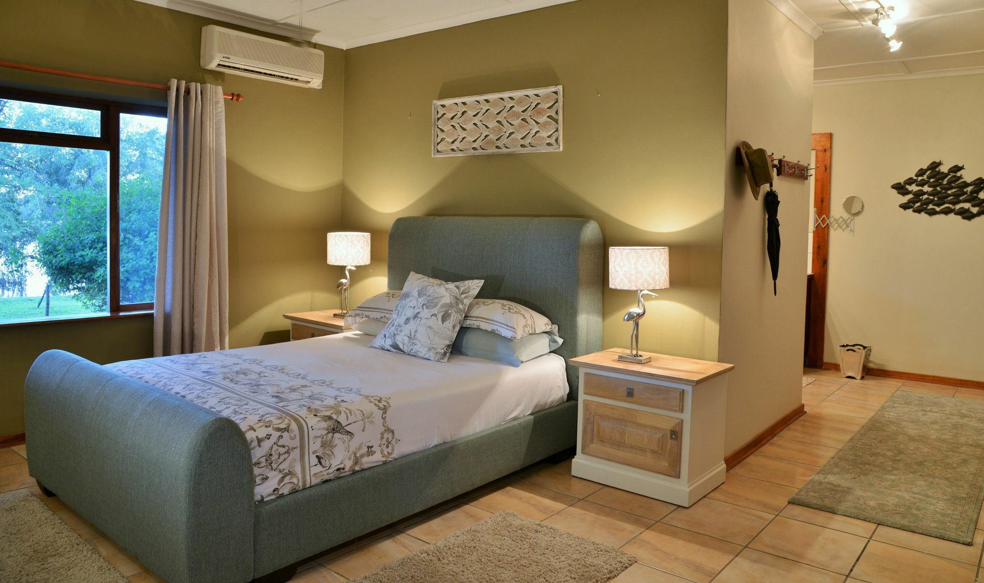 River View Lodge คาซาเนอ ภายนอก รูปภาพ